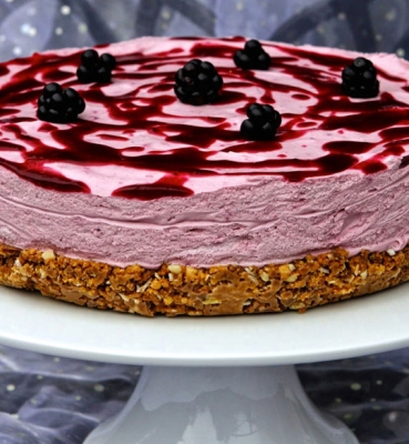 Chocolate Nobble Cheesecake